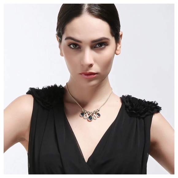 Swarovski Crystals The Adwin Teardrop Necklace - Picture 3 of 5